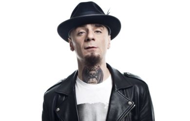 J-Ax-intervista-il-bello-di-esser-brutti