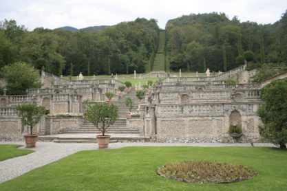 Garden_of_Villa_della_Porta,_Bozzolo_4