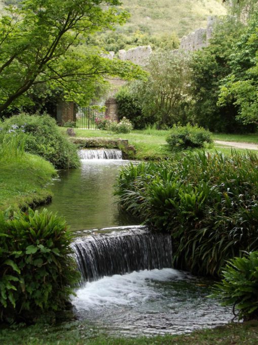 Giardino di Ninfa