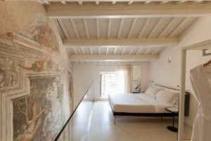 nun assisi relais