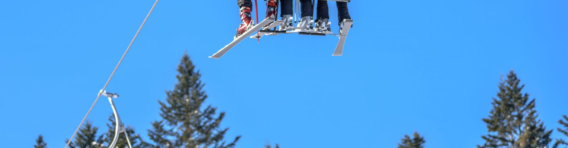 skiing in italy