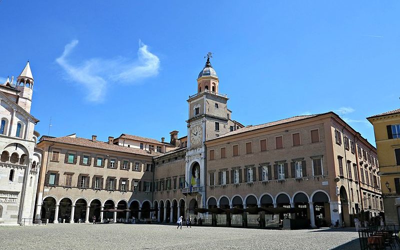 vivere a modena