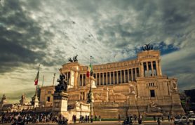 vittorio-emanuele-monument-298412_1280