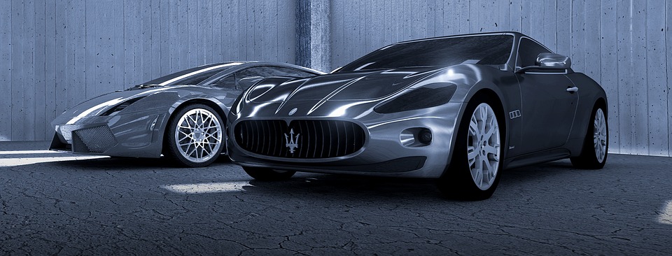 Automobili Di Lusso Italiane  : Le 5 Auto Più Costose Dei Rapper Italiani.