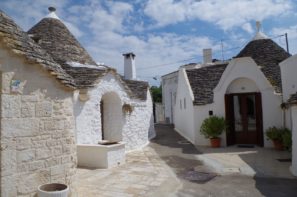 alberobello-1816422_1280