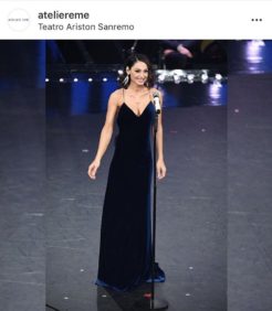 anna-tatangelo-in-atelier-eme