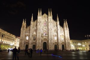 milano di notte