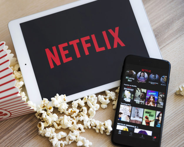 Accordo Netflix Mediaset cosa cambia per utenti netflix agosto 2020