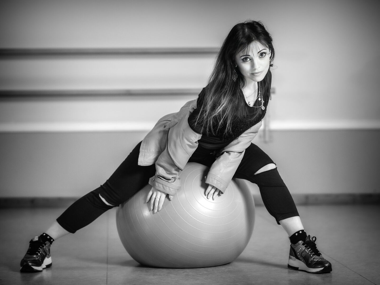 Costume Metallizzato Set Danza Bambine YiZYiF - Top E Pantaloncini Paillettes, Per Jazz E Hip Hop Abbigliamento Sportivo Glitter - Foto 4